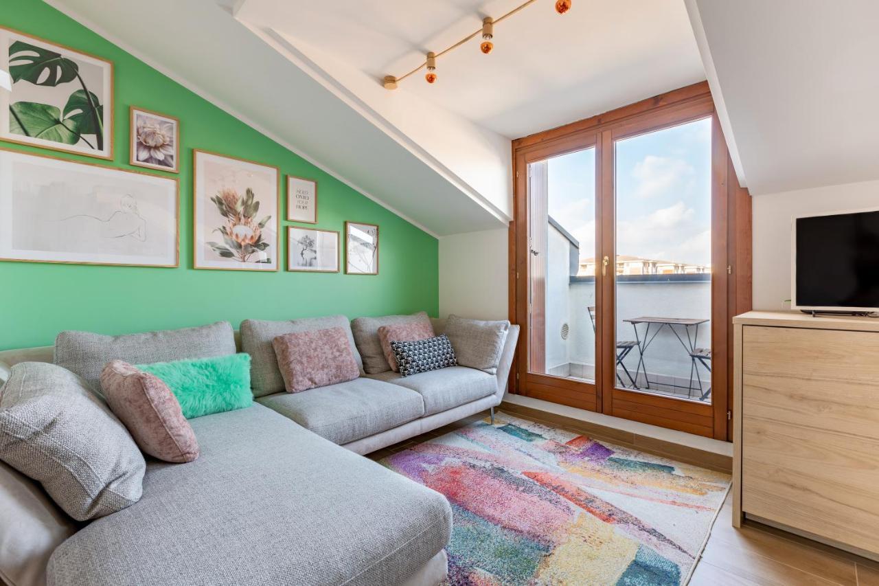 Cozy Studio W/Parking 5 Min Walk From The Bus Stop 米兰 外观 照片